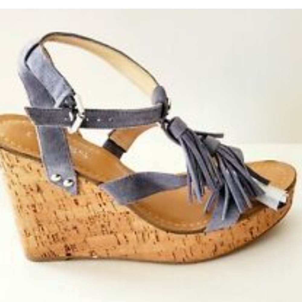 Guess brand grey platform wedge shoes for women size 5
